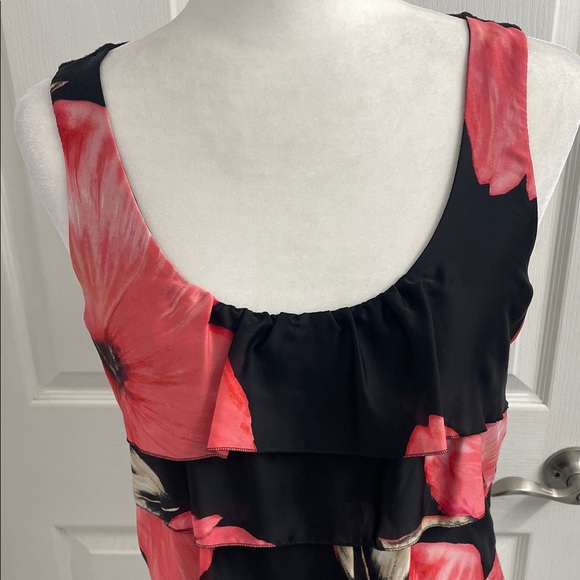 White House Black Market Black & Pink Floral Tank Top with Layered Front Size M - Picture 3 of 10